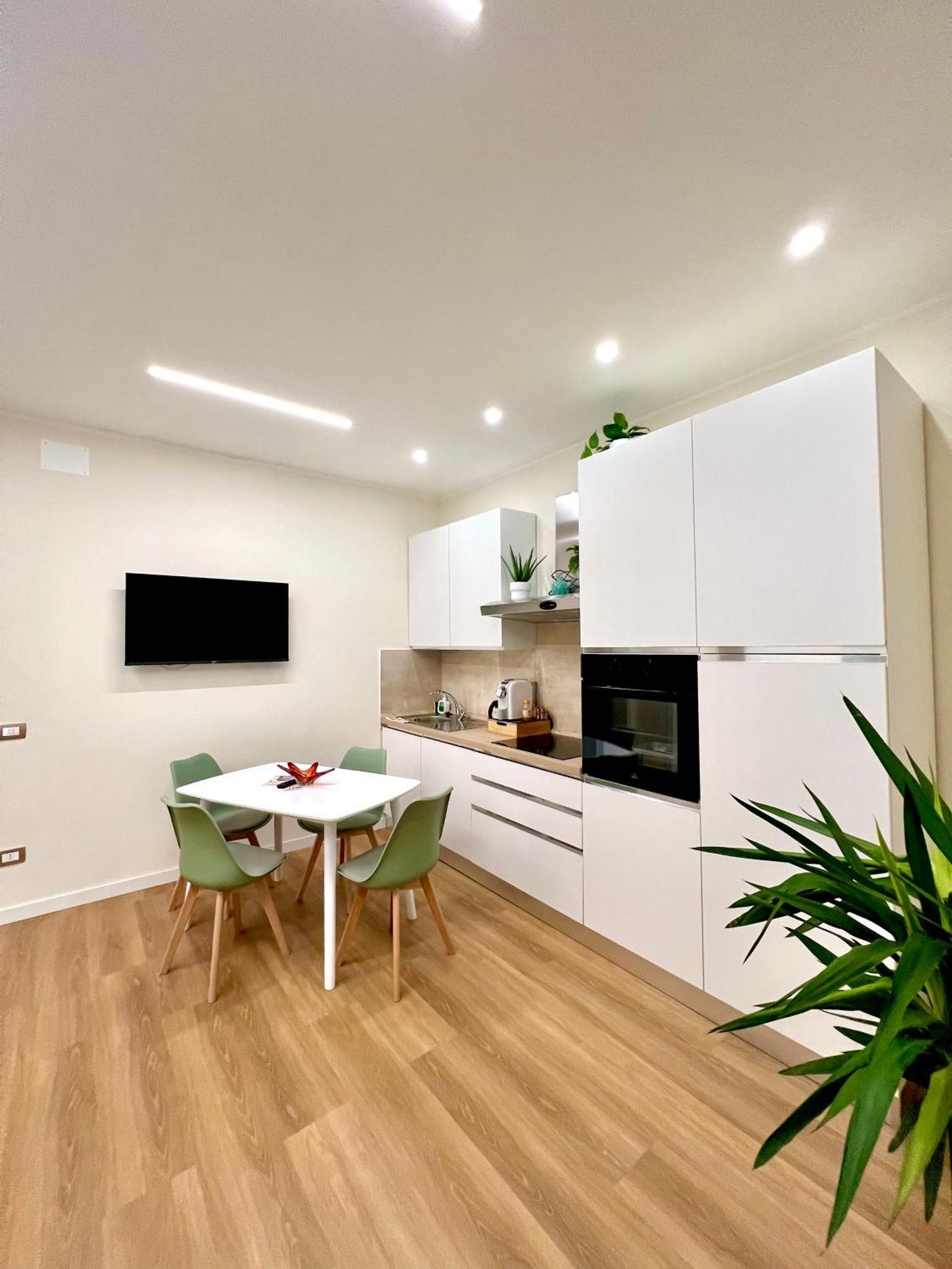 The Dream Apartment 100 M Dal Mare Savona Exteriör bild